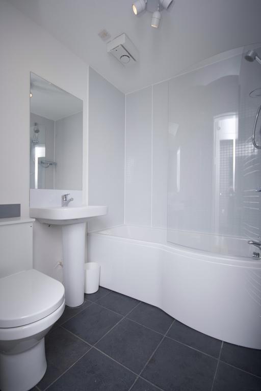 Aberdeen Serviced Apartments: Charlotte Street Chambre photo