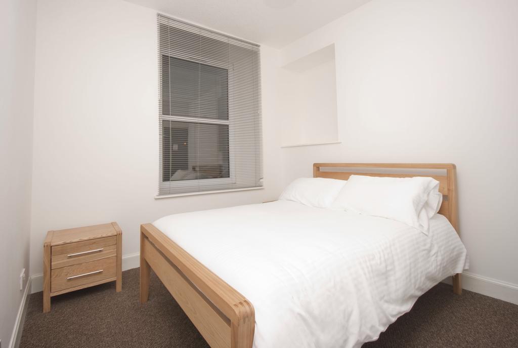 Aberdeen Serviced Apartments: Charlotte Street Chambre photo